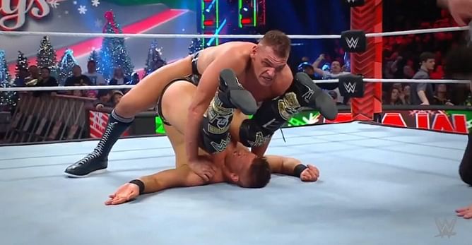 Triple H sends a message to Gunther following major title defense on WWE RAW