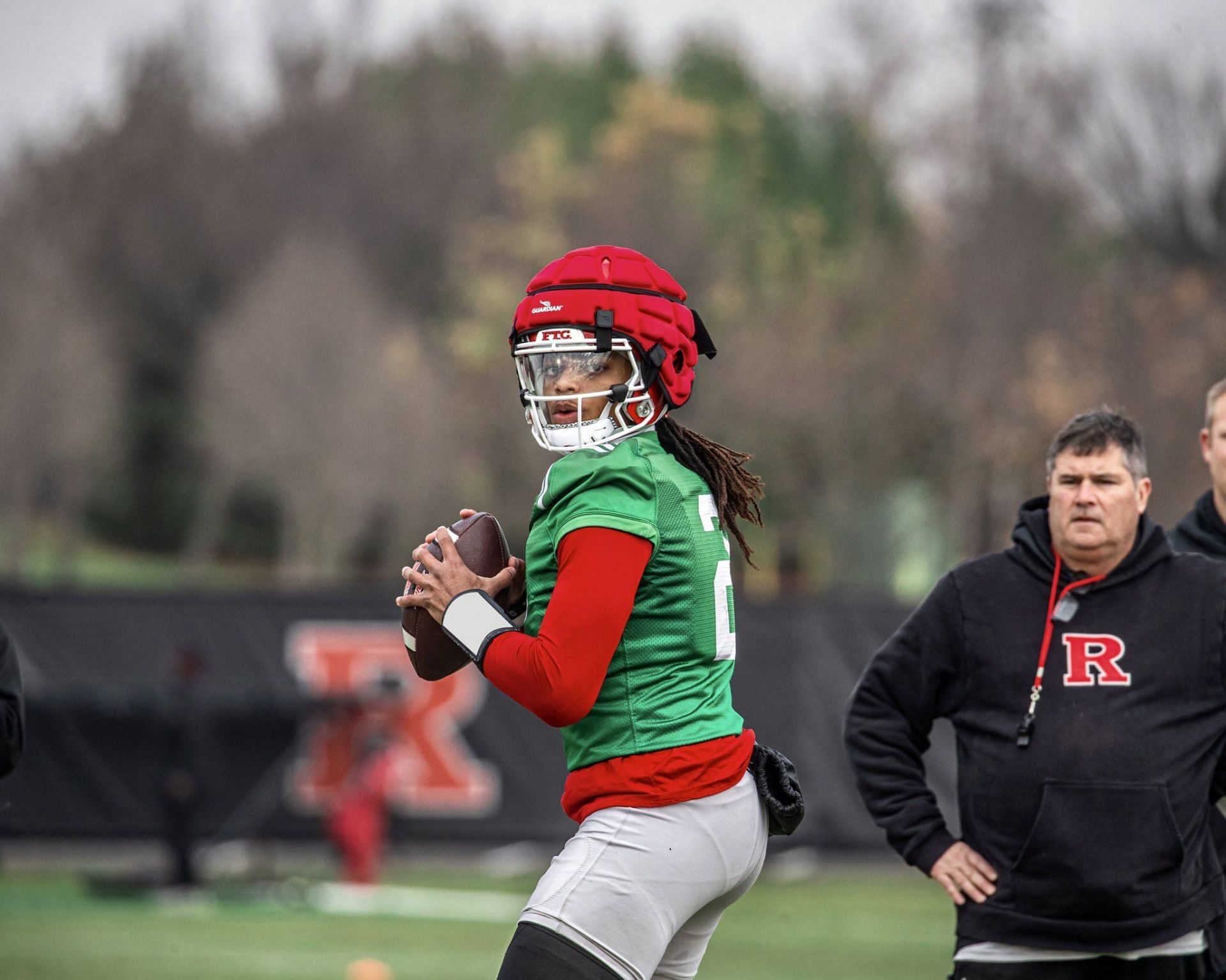 Gavin Winsatt prepares for the Pinstripe Bowl (Picture Source: @RFootball (X))