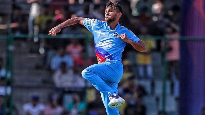 Chetan Sakariya included in BCCI's list of players with suspect bowling action - Reports