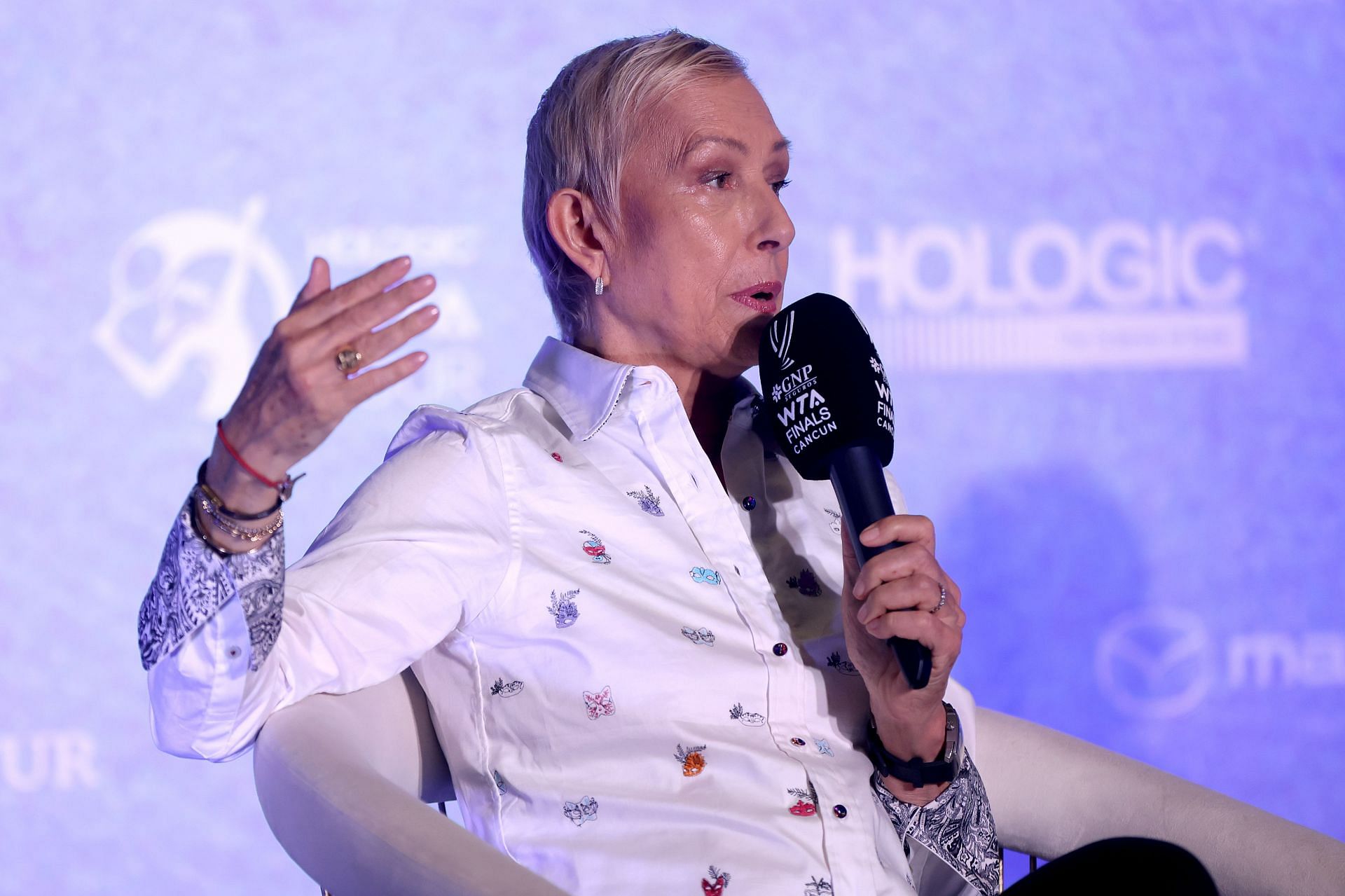 Martina Navratilova speking to the press at the 2023 WTA Finals