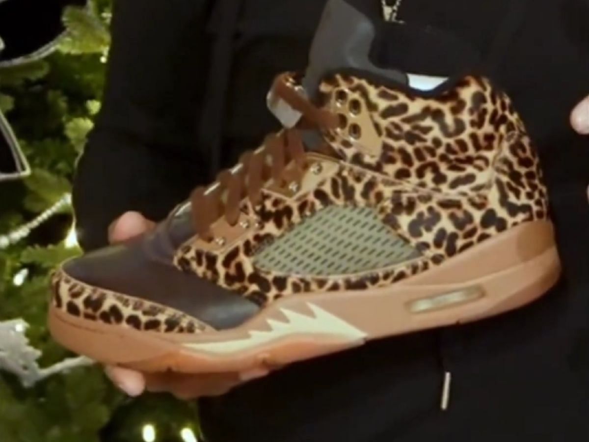 Air jordan cheap leopard print