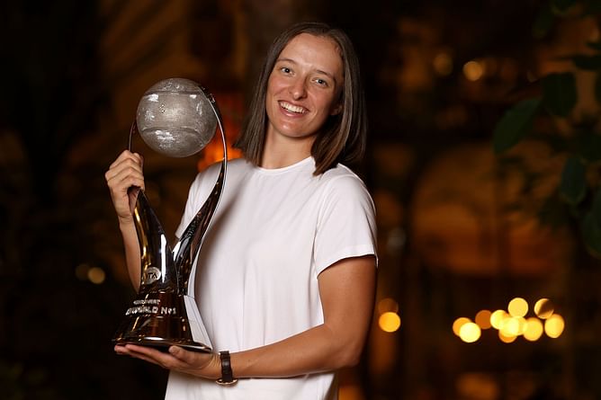 "If Iga Swiatek is fresh mentally and believes in herself, she's going to be hard to beat” - Barbara Schett on Pole's Grand Slam chances in 2024