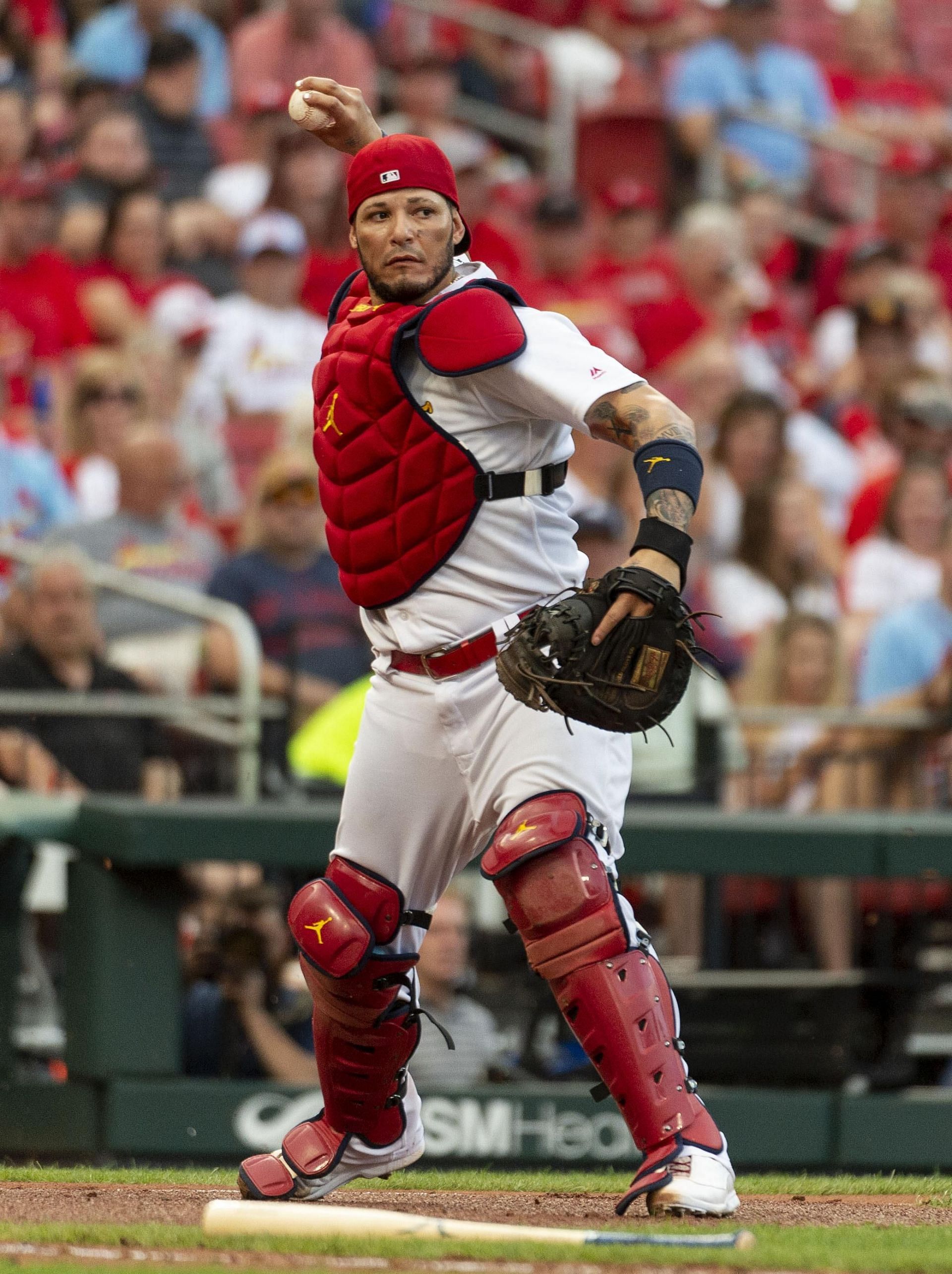 Yadier Molina in Cardinals shirt (credits: the spokesperson review)