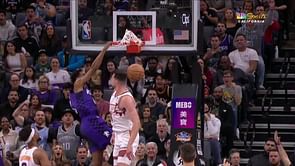 Watch: Malik Monk mauls the rim, sending the crowd into frenzied euphoria