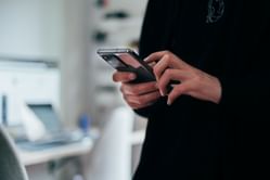 7 smartphone trends that need to make a comeback in 2024
