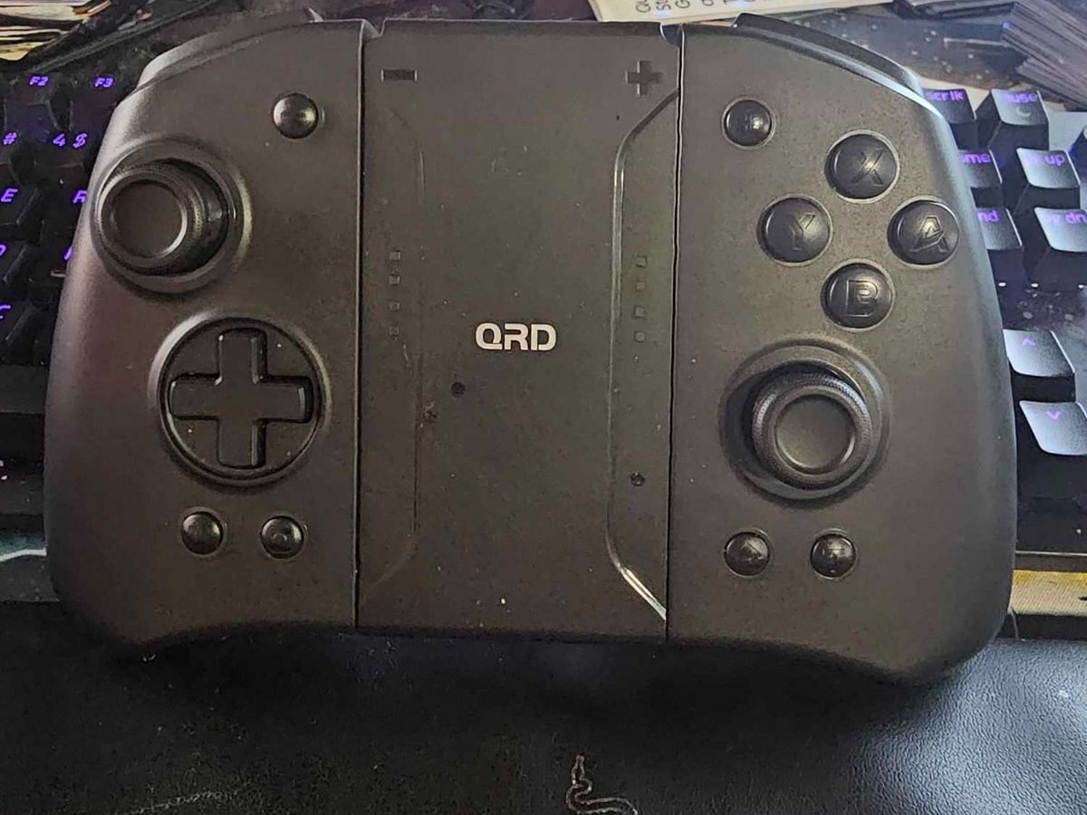 This controller delivers on comfort and quality. (Image via QRD)
