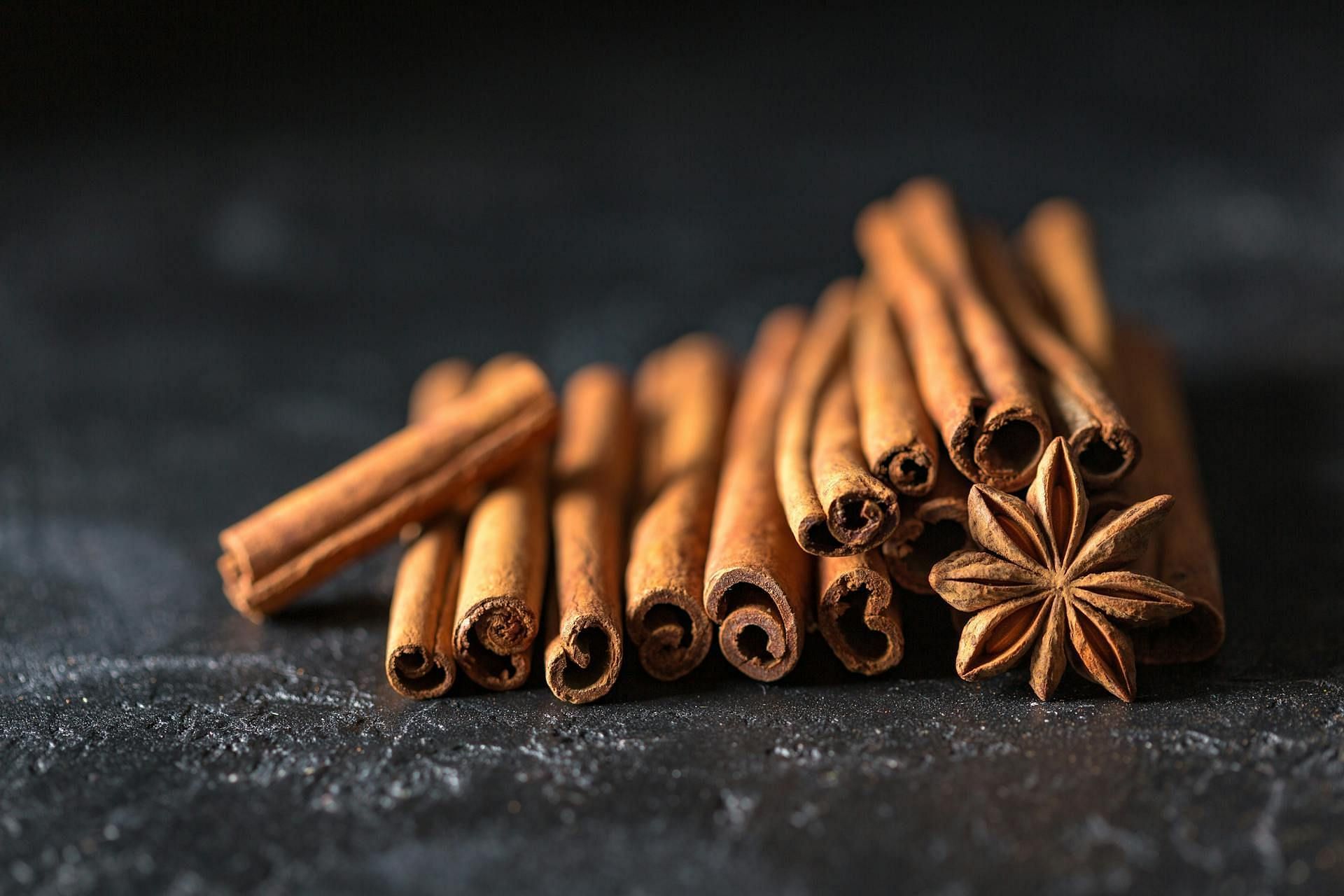 Cinnamon can be an effective ingredient in your weight loss journey (Image via Pexels/Pixabay)