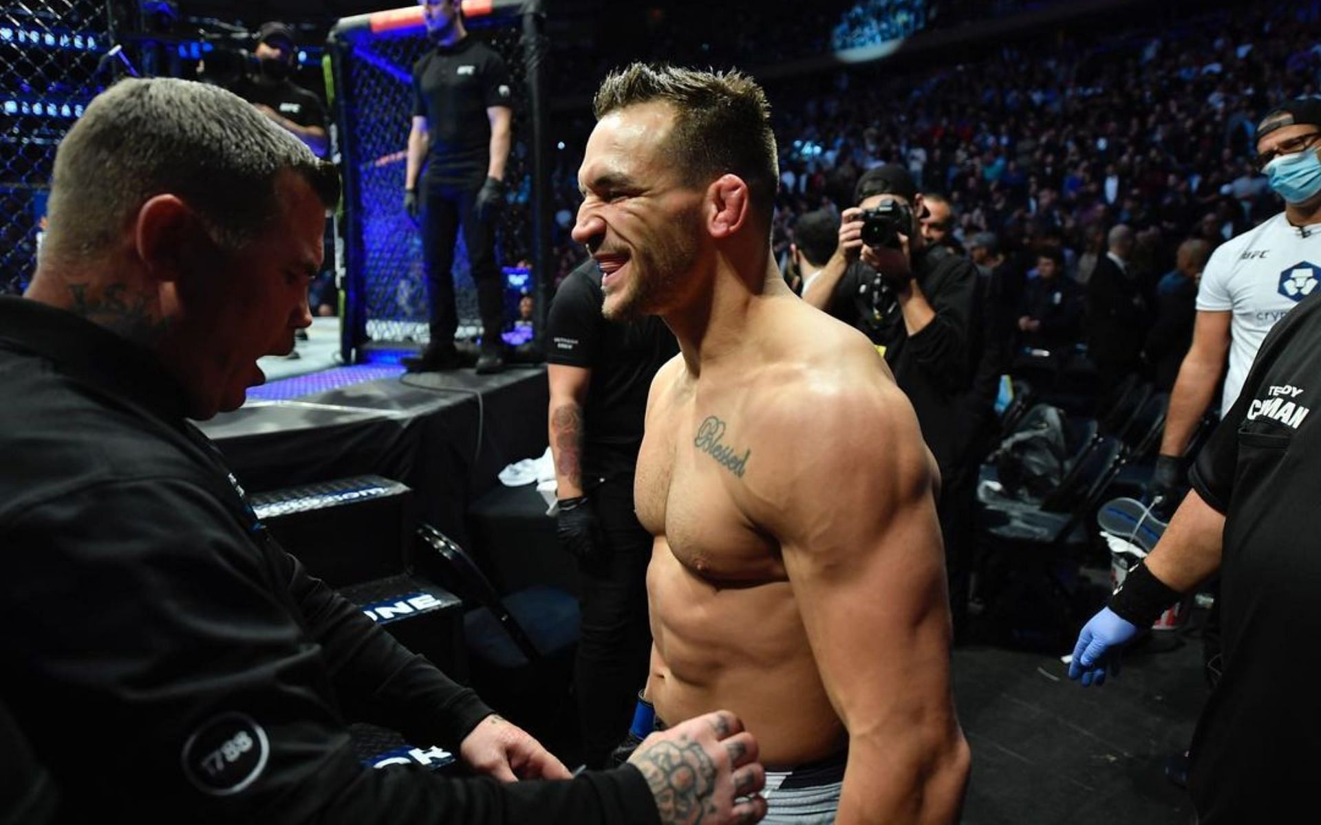  Michael Chandler responds to a meme comparing him and Conor McGregor