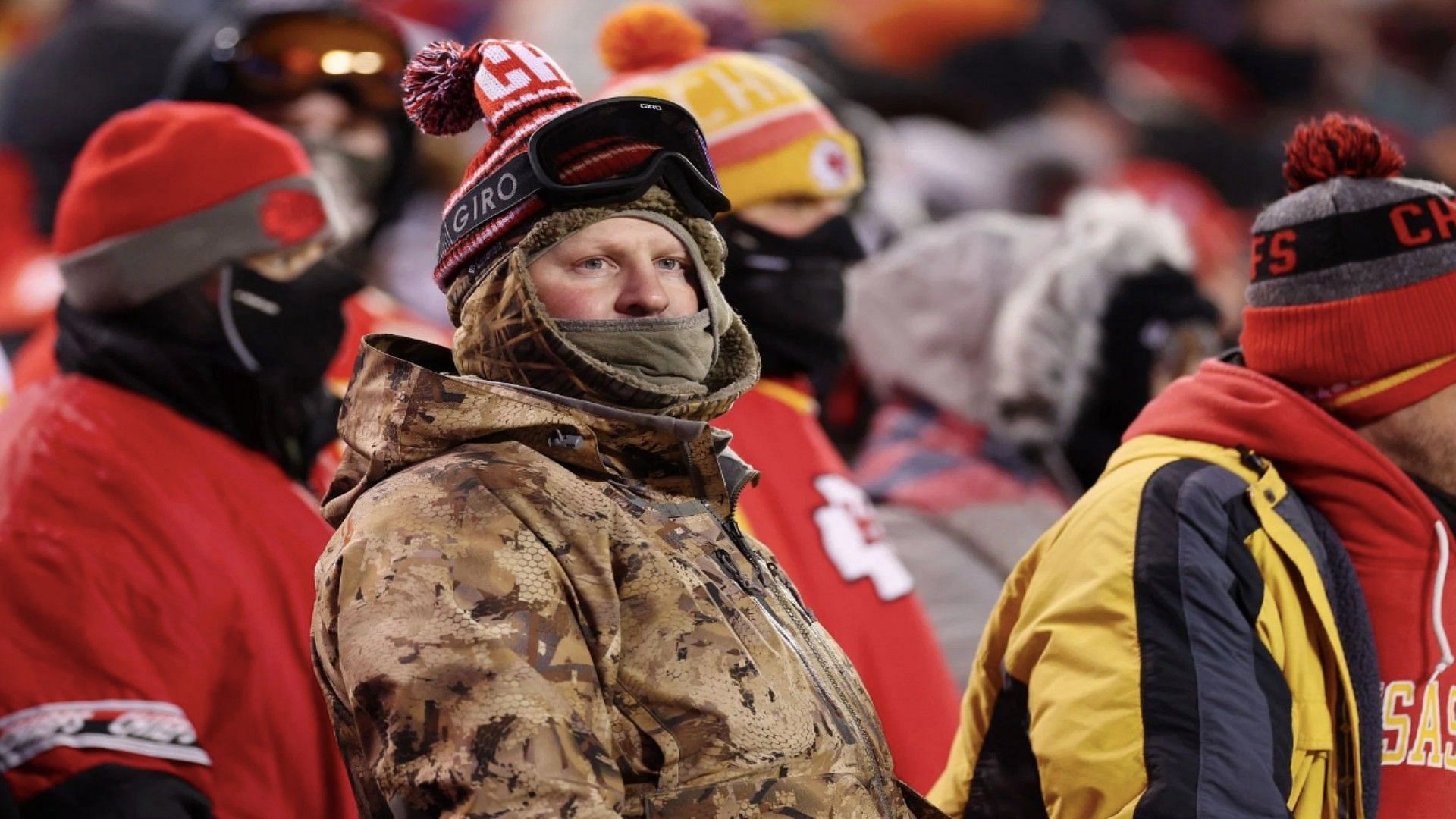 Chiefs fans watching AFC Wild Card Playoffs (Image via Jamie Squire/Getty Images)