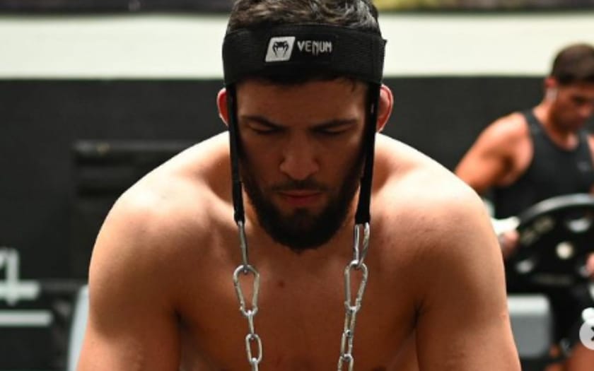 Is Nassourdine Imavov Russian?