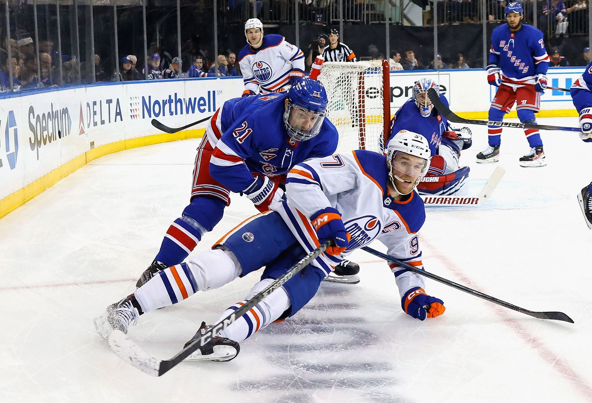 Edmonton Oilers v New York Rangers