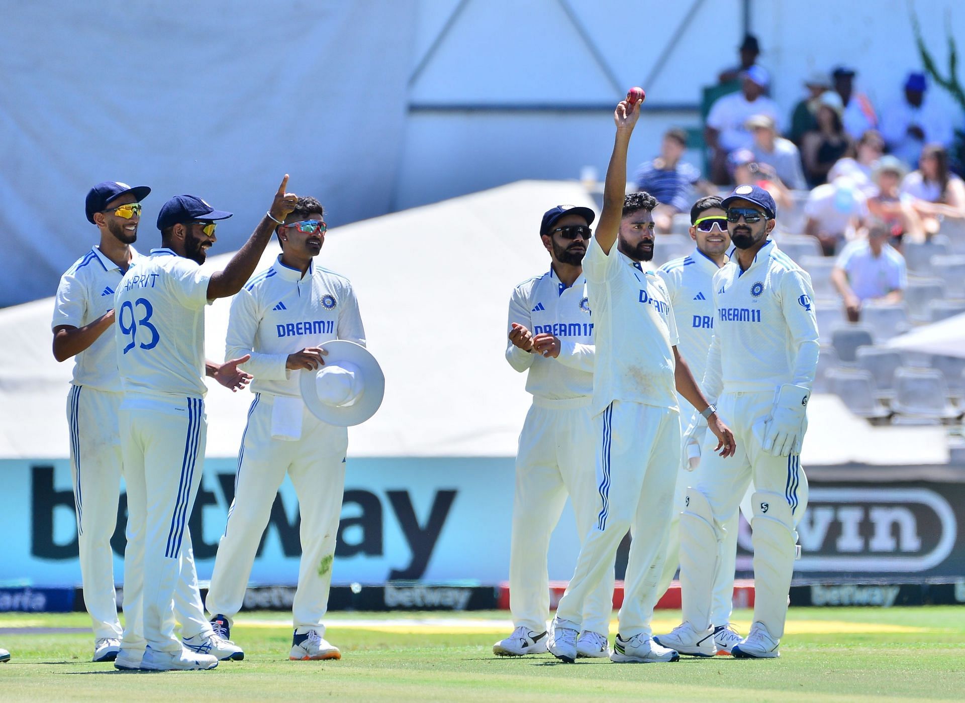 Mohammed Siraj raises the match ball after taking five: South Africa v India - 2nd Test