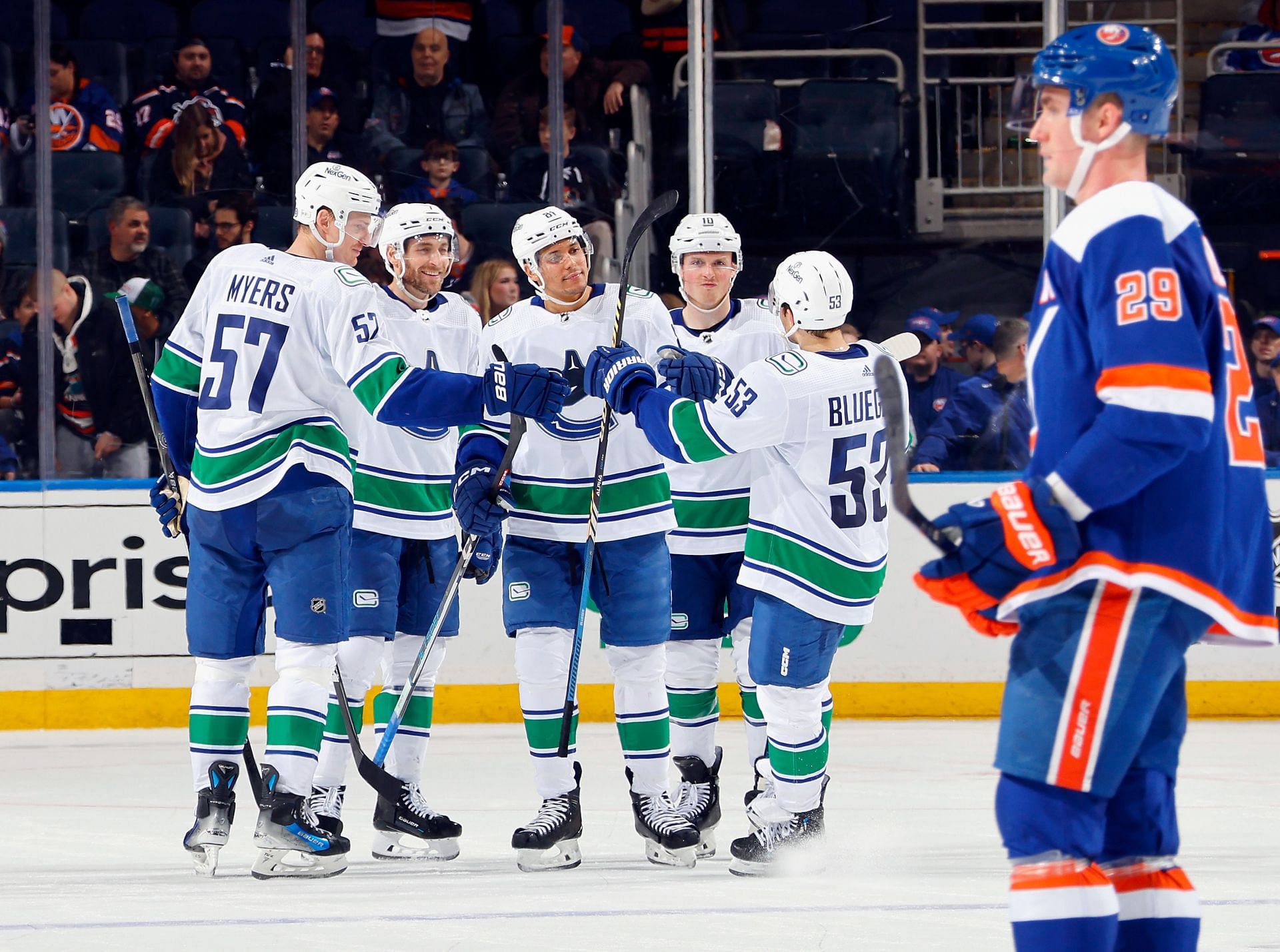 3 Takeaways From Vancouver Canucks' 5-2 Victory Over New York Islanders