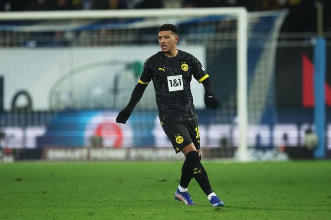 "Brilliant, tell it like it is", "Good riddance" - Manchester United fans react to viral video of Jadon Sancho being called a 'lazy fu***r'