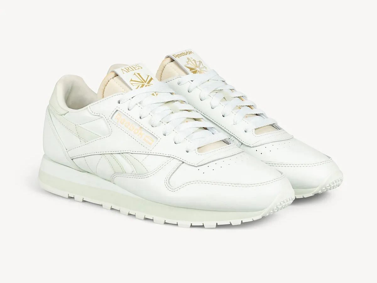 Aries x Reebok Classic Leather &ldquo;Mystic&rsquo;s Shoe&rdquo; sneakers