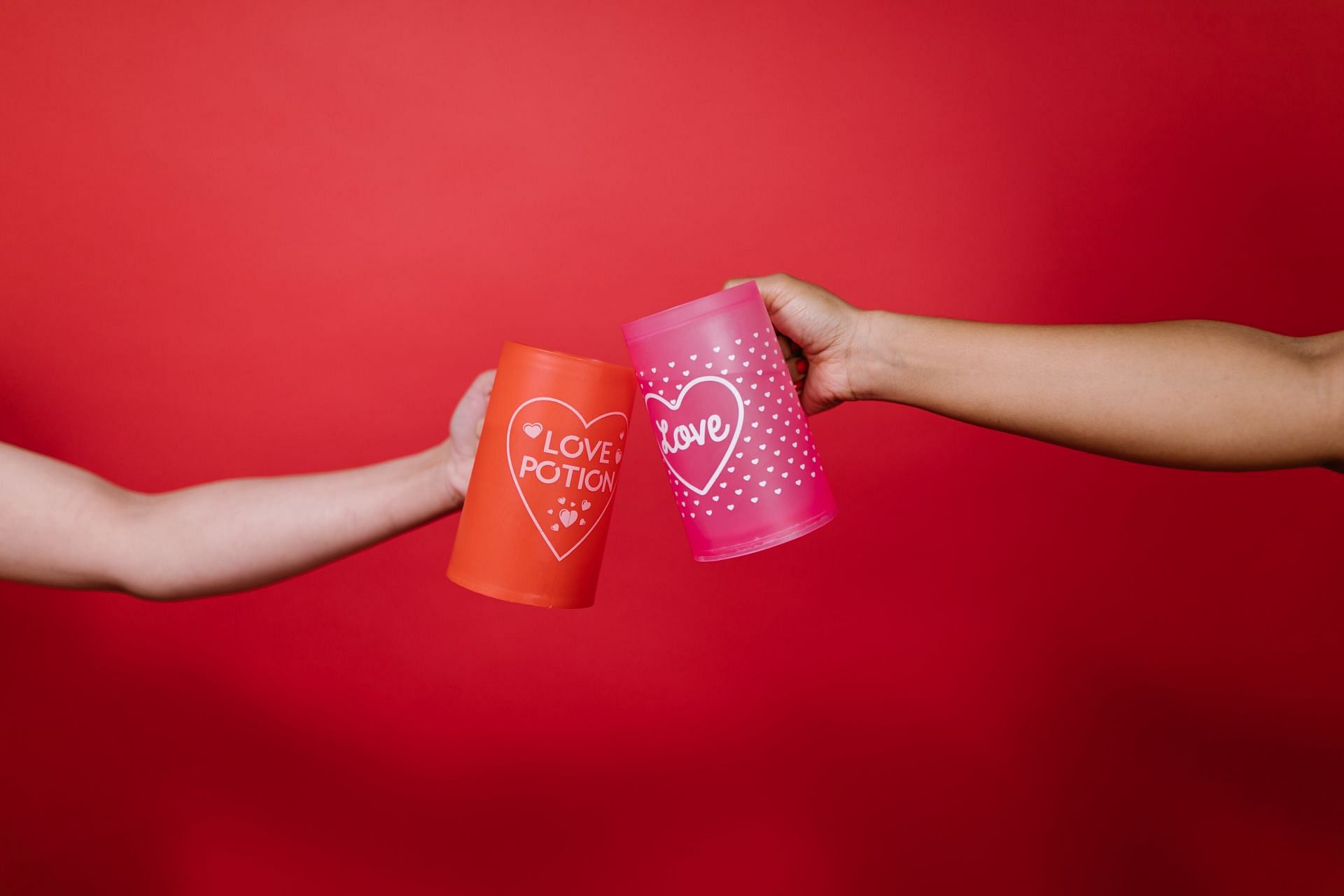 Painted Mugs for Valentine&#039;s Day (Image via Pexels)