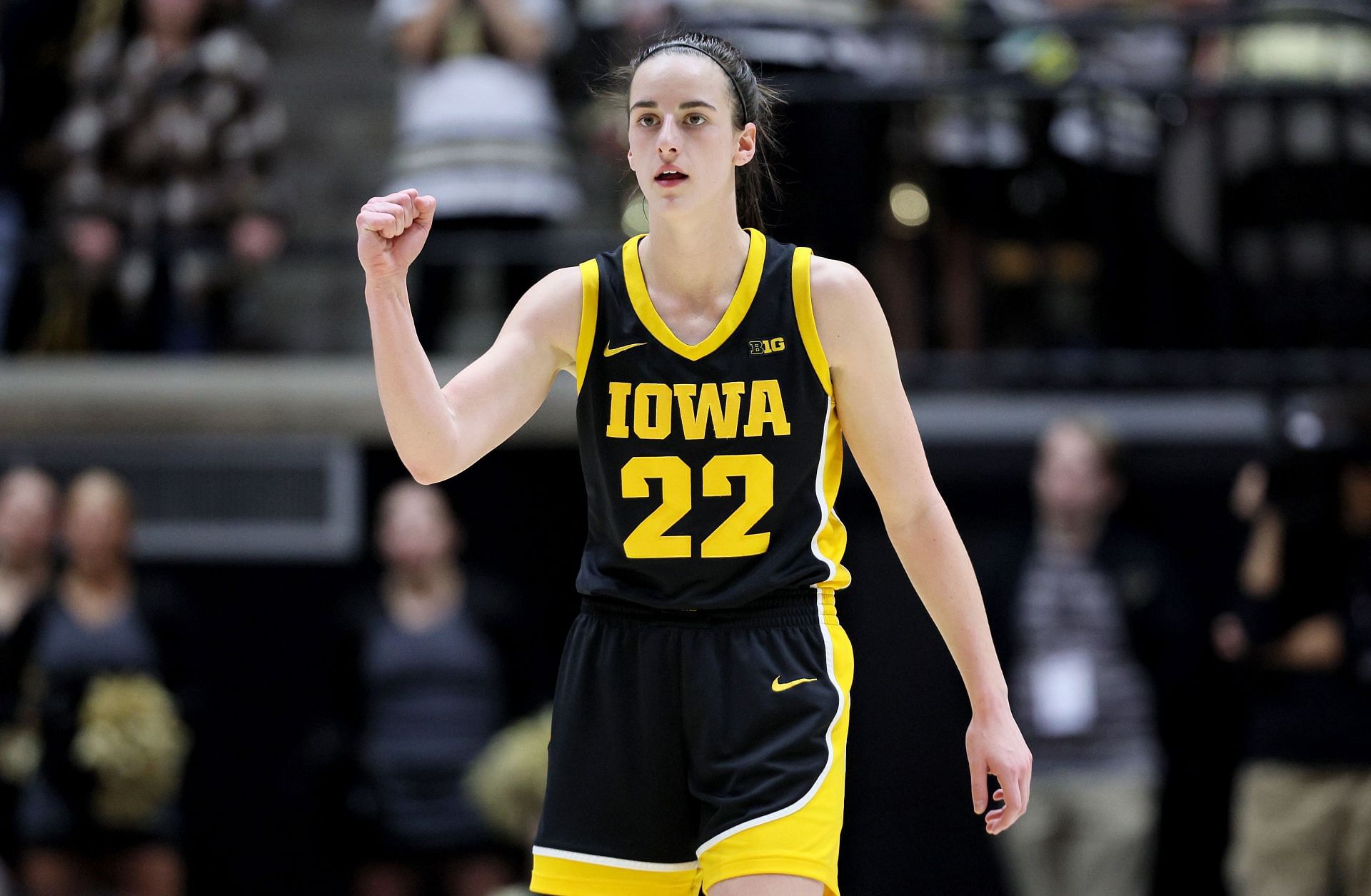 Caitlin Clark scoring record tracker: How many points does Iowa's star ...