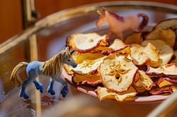 Healing Powers of Apple Peel Tea for Cough
