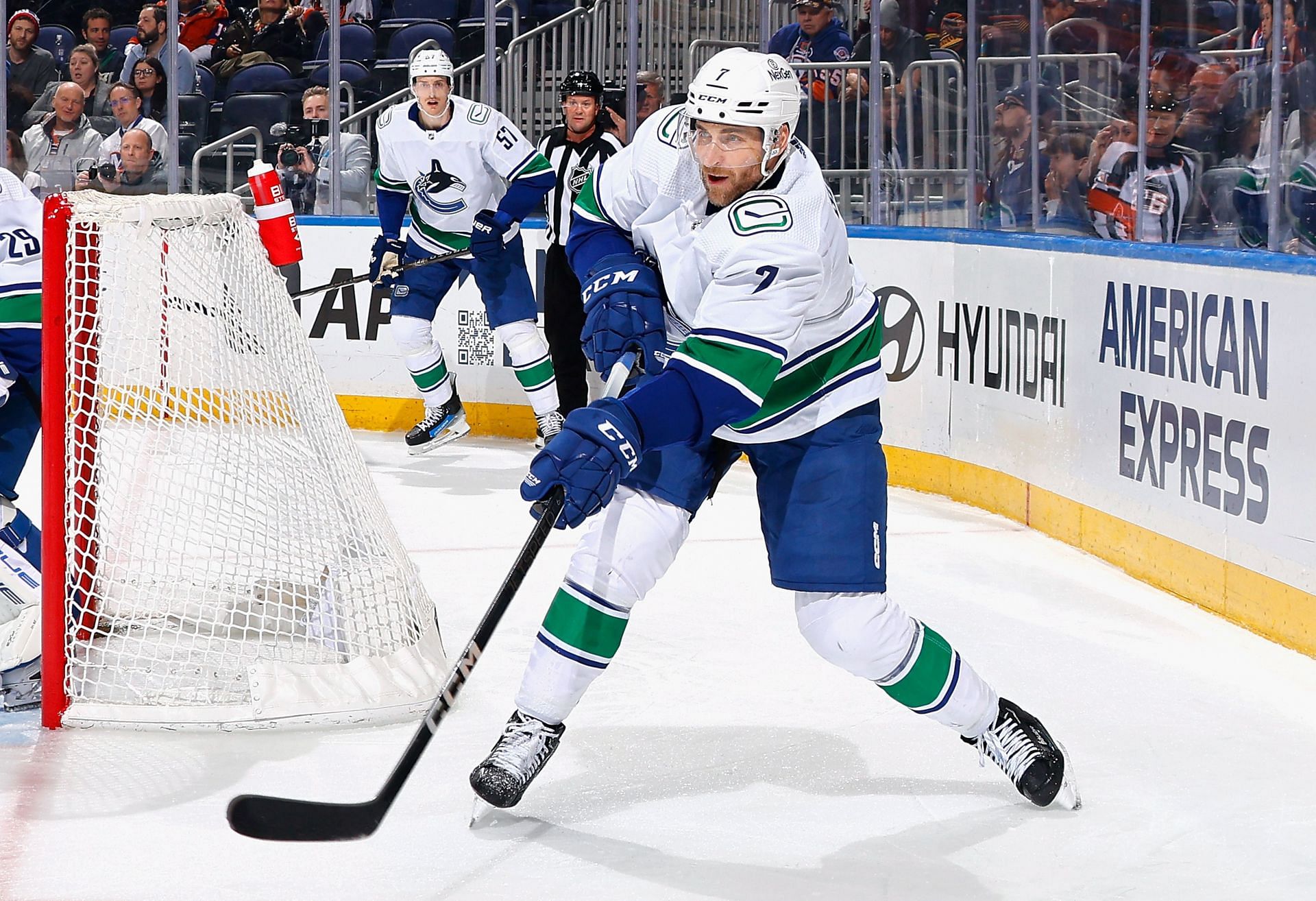 Vancouver Canucks vs New York Islanders