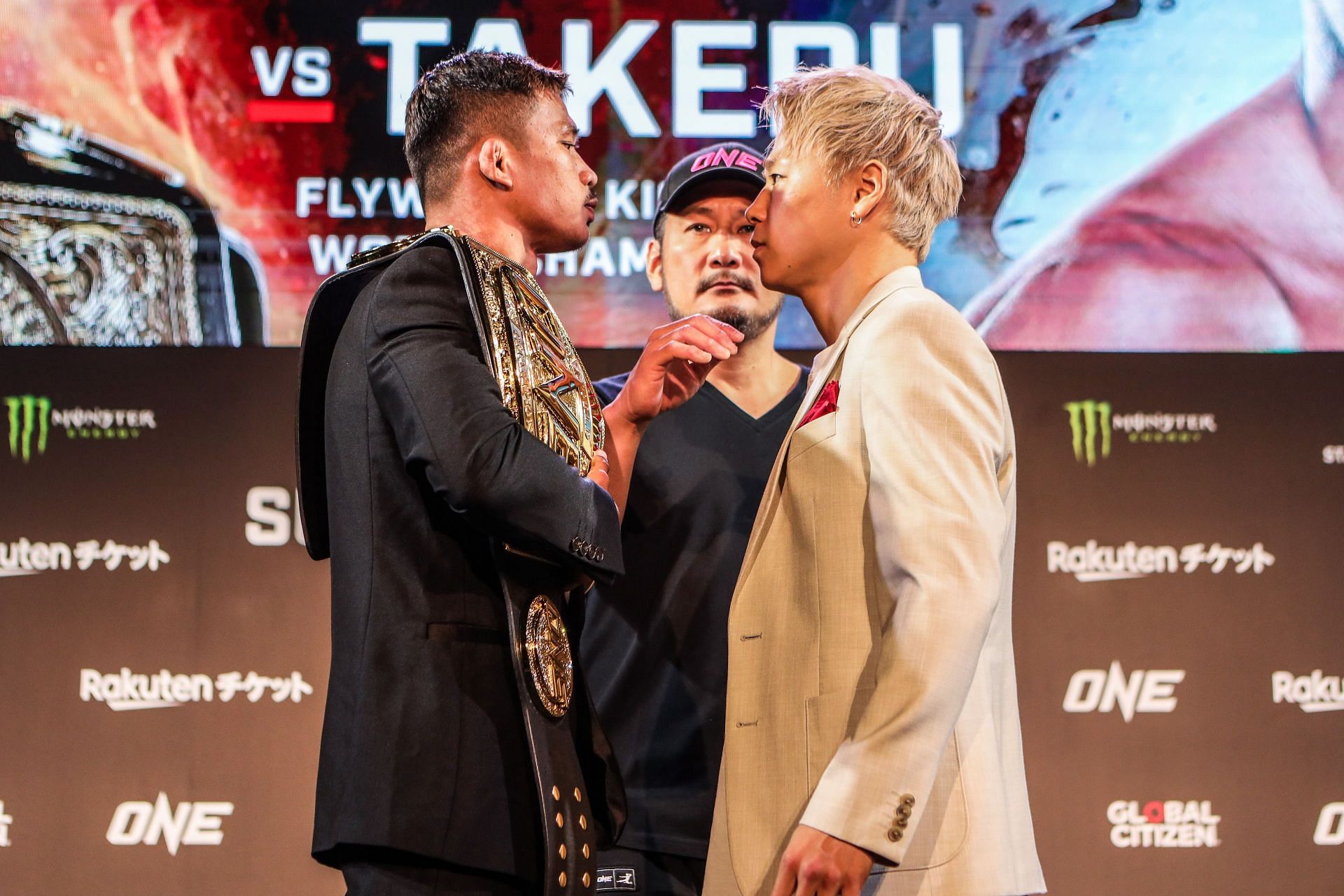 ONE Championship boss Chatri Sityodtong gets between flyweight kickboxing champion Superlek and challenger Takeru Segawa at the ONE 165 press conference at Tokyo