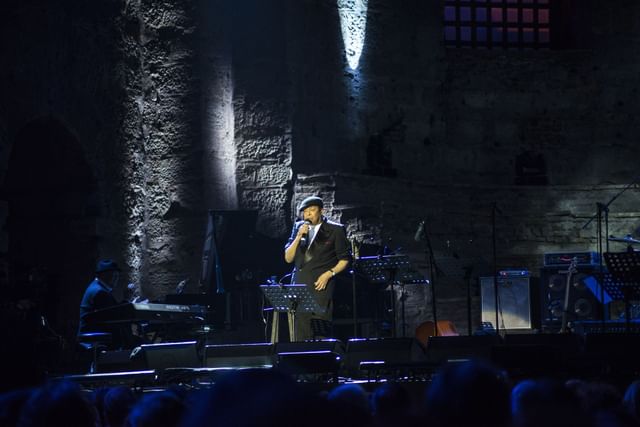 Was Al Jarreau a part of We Are the World? The Greatest Night in Pop