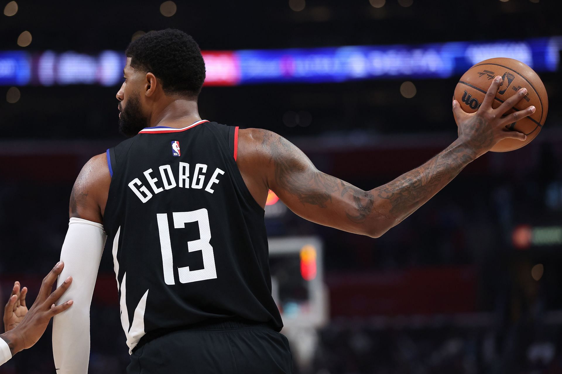 Shaquille O Neal Wants Paul George And Clippers To Assert Confidence   1d01d 17054727093279 1920 