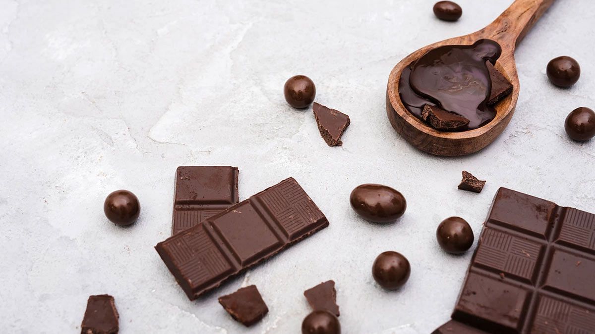 डार्क चॉकलेट खाने के फायदे (sportskeeda Hindi) 