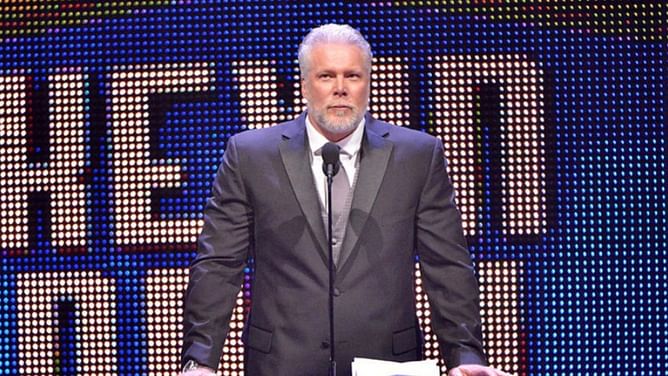 Kevin Nash on former WWE champion in AEW: "He's the only one that gets it on that show"