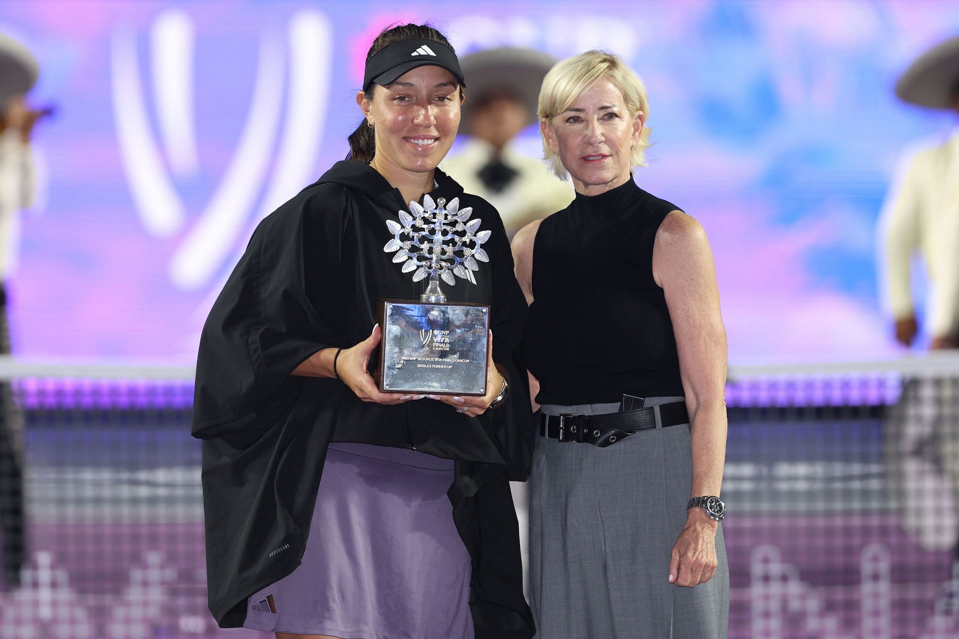 Chris Evert with Jessica Pegula at the 2023 WTA Finals