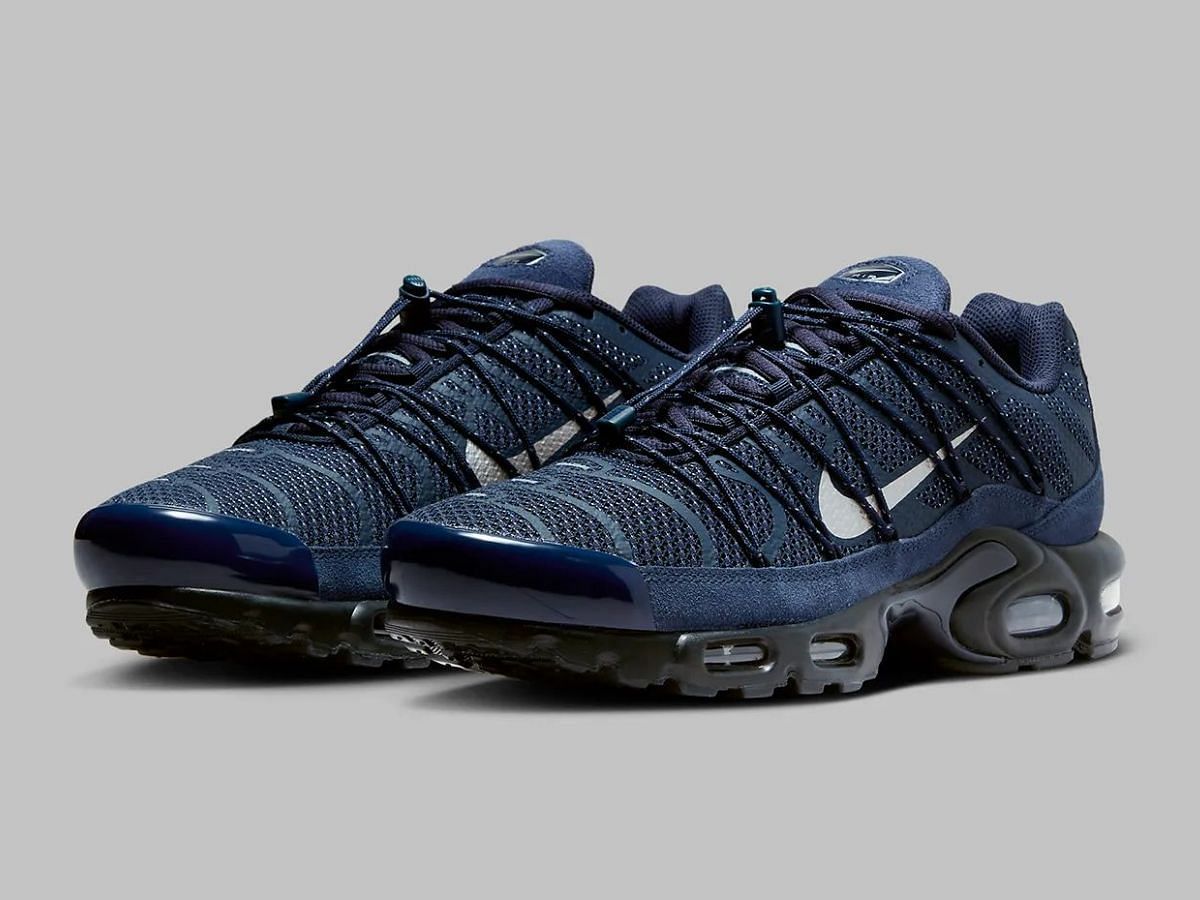 Dark blue nike air hotsell max plus