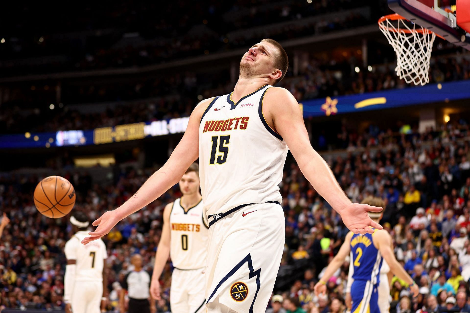 Is Nikola Jokic Playing Tonight Against Golden State Warriors? Latest ...