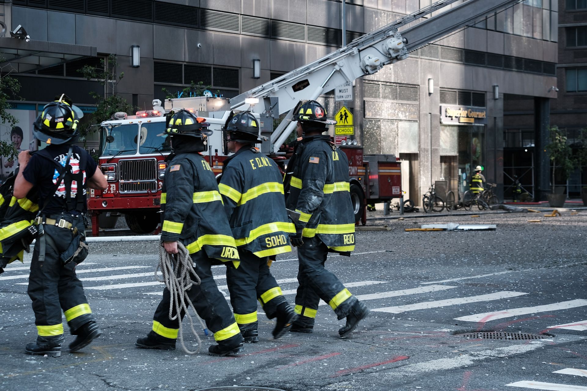 Manhattan Crane Collapse Sparks 5-Alarm Fire And Evacuations