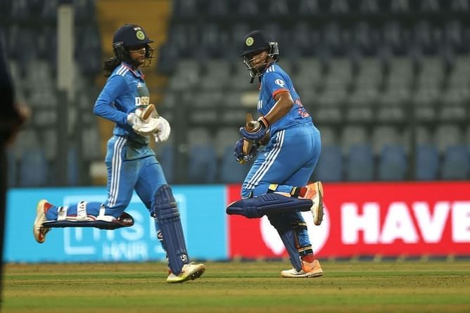 IN-W vs AU-W Dream11 Prediction: Fantasy Cricket Tips, Today's Playing 11 and Pitch Report for Australia Women tour of India, T20I 3