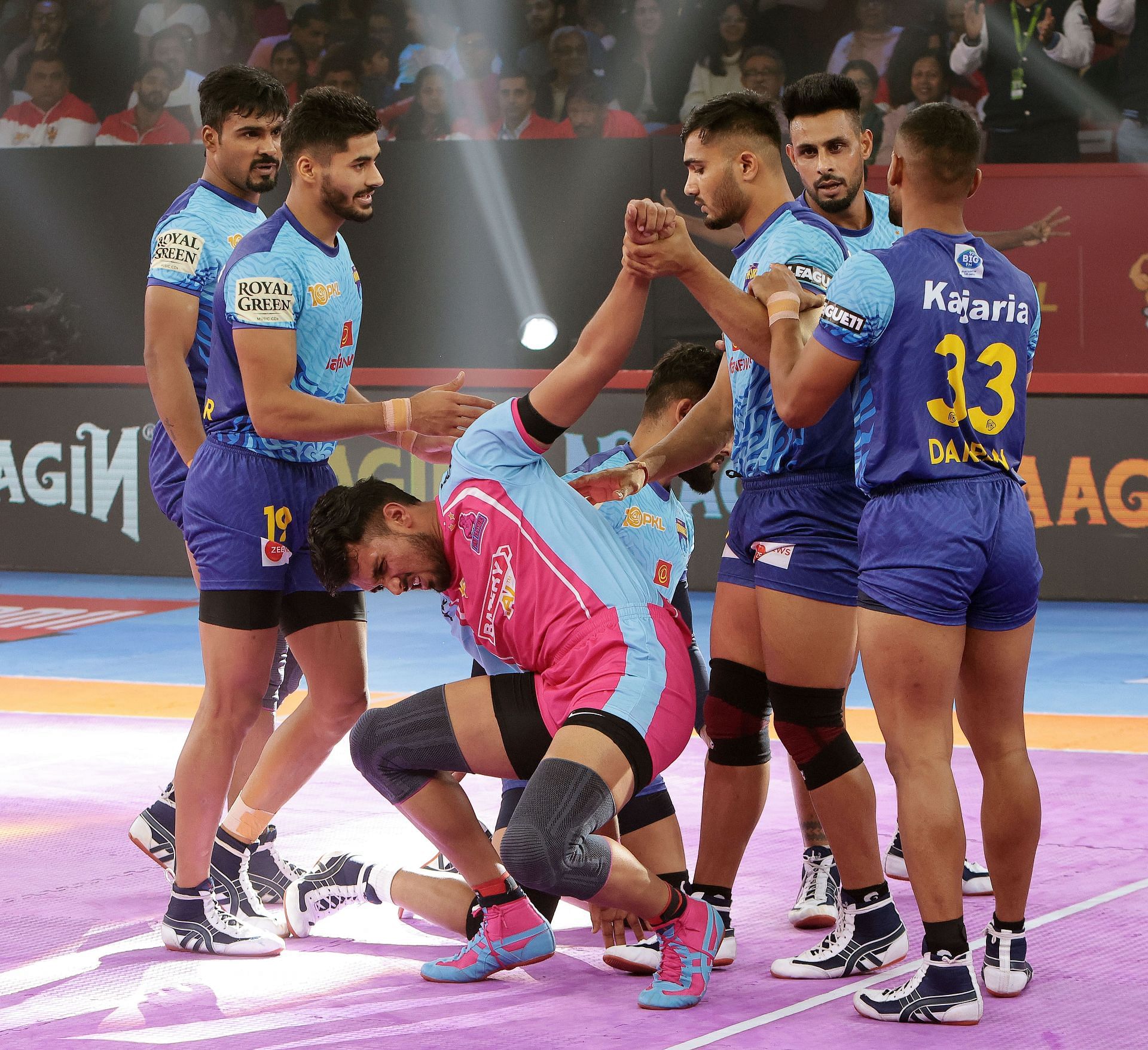 Pro Kabaddi 2023, Bengaluru Bulls vs Bengal Warriors: 3 Player battles to watch out for