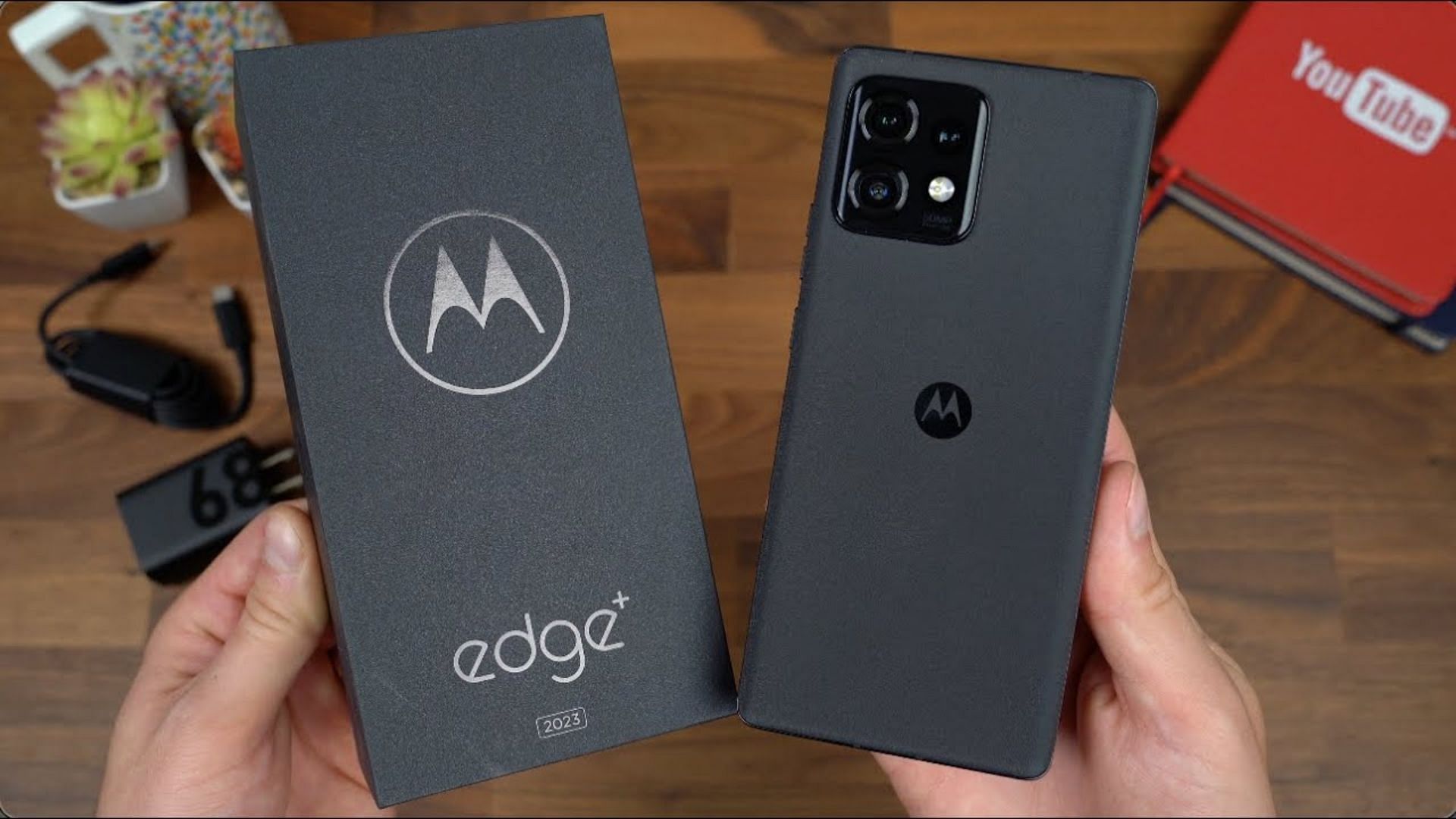 Motorola Edge Plus specifications (Image via YouTube/Tim Schofield)