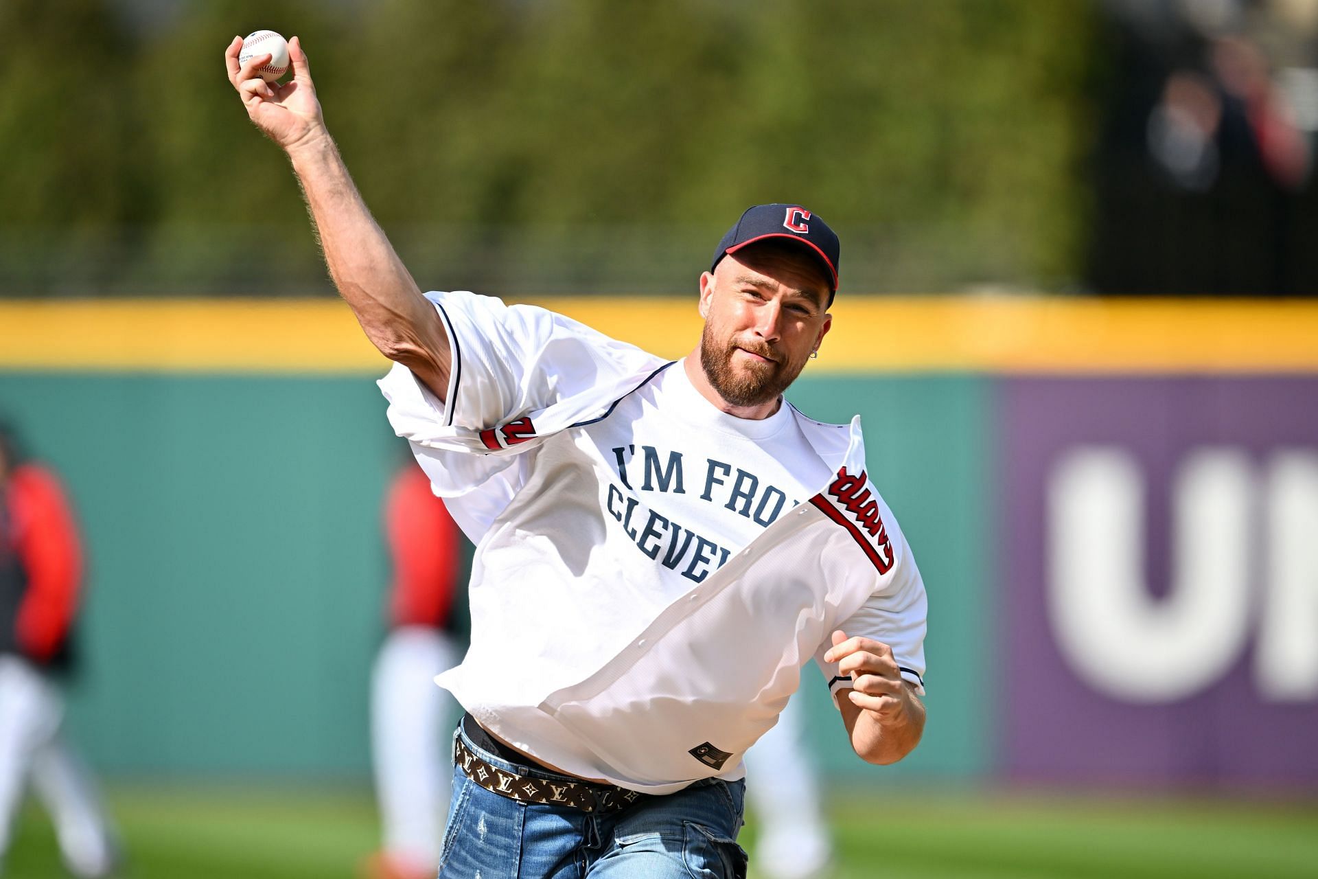 Travis Kelce almost played baseball