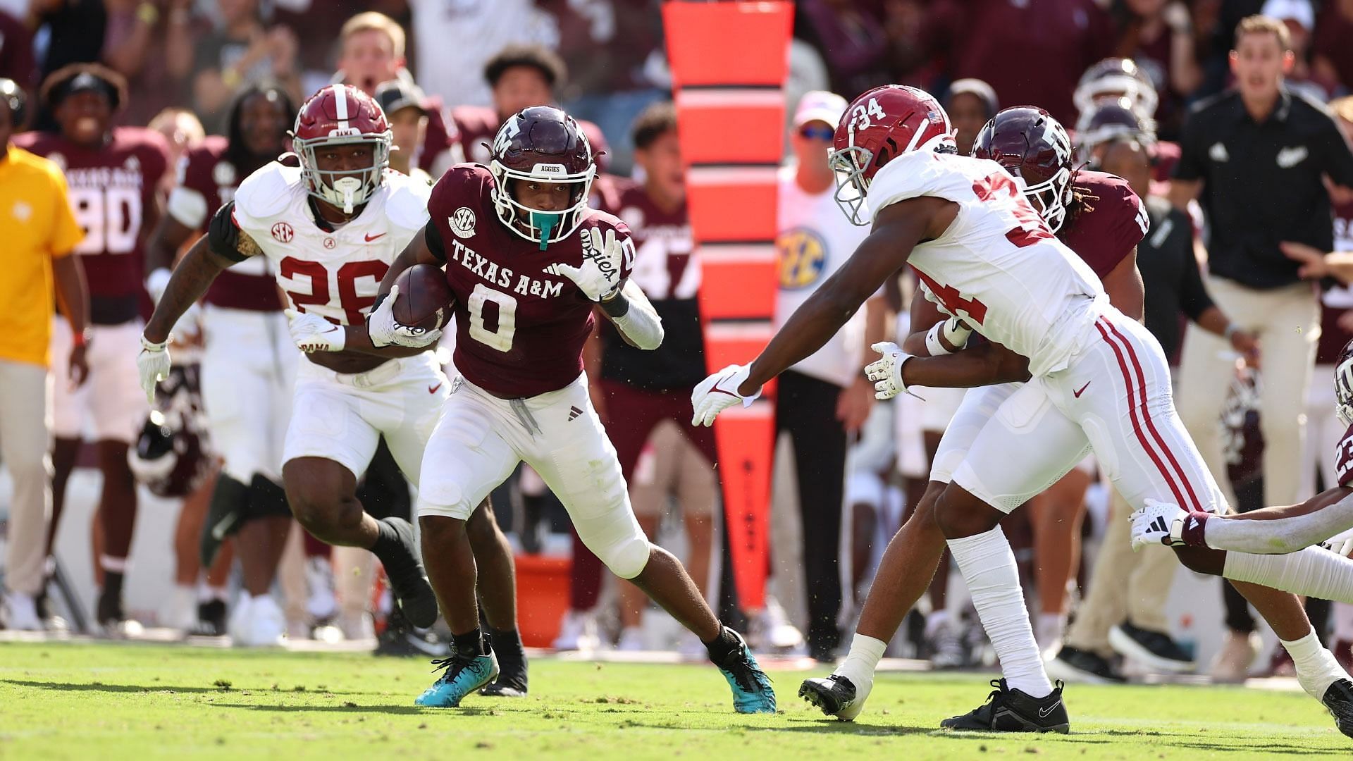 Zach Calzada Is Not Texas A&M's Biggest Problem, But Also Not Solution -  Sports Illustrated Texas A&M Aggies News, Analysis and More