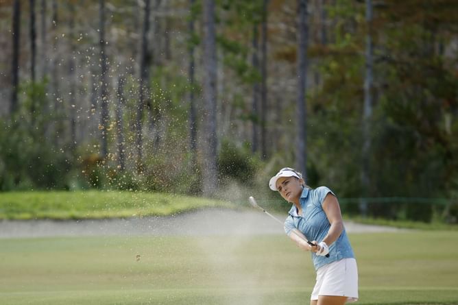 Lexi Thompson dumps family member to hire a new caddie for 2024 season