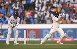 "Wasn't ruthless captaincy" - Sanjay Manjrekar on Rohit Sharma introducing spin late on Day 1 of 1st IND vs ENG Test