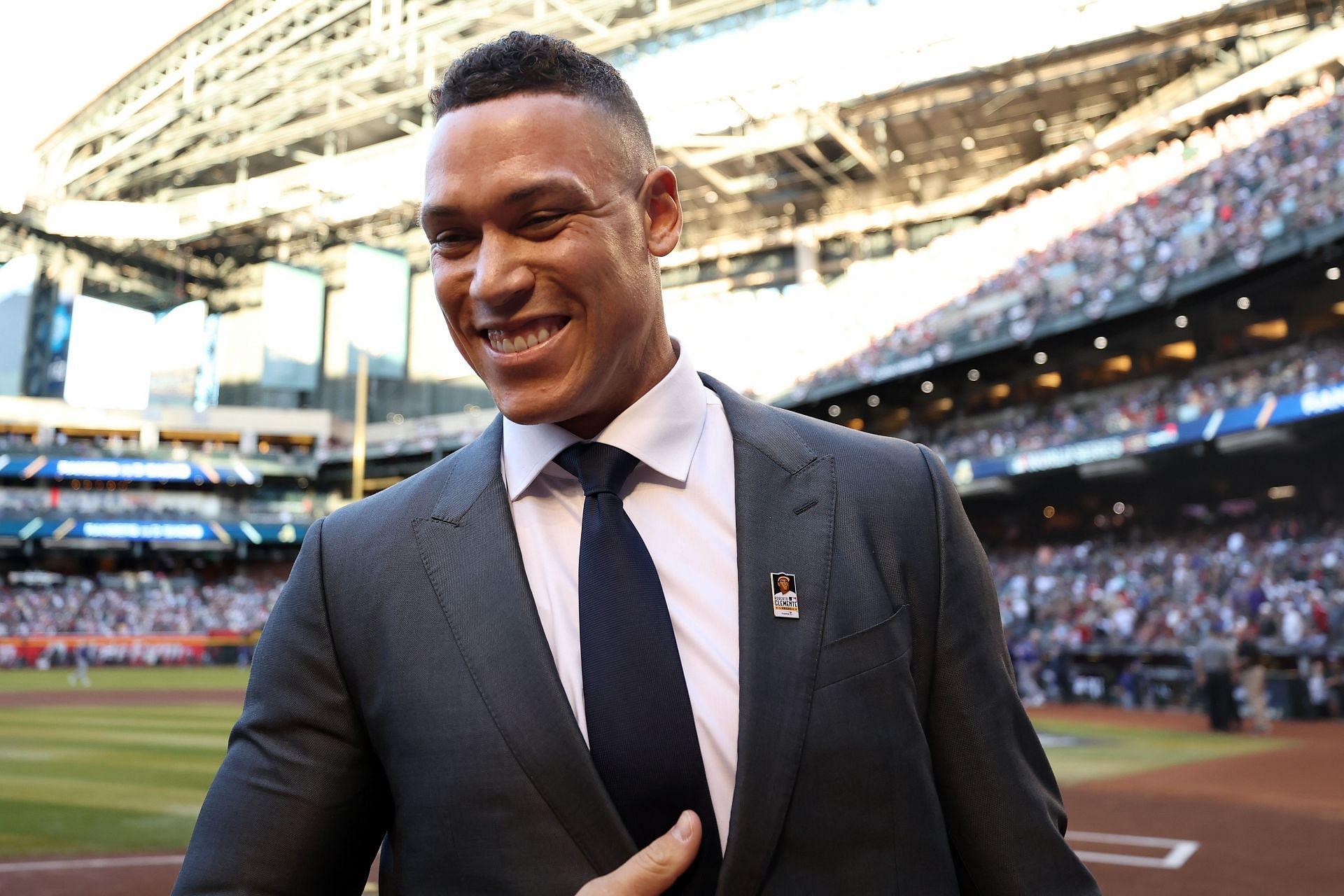 World Series - Texas Rangers v Arizona Diamondbacks - Game Three (via Getty Images)