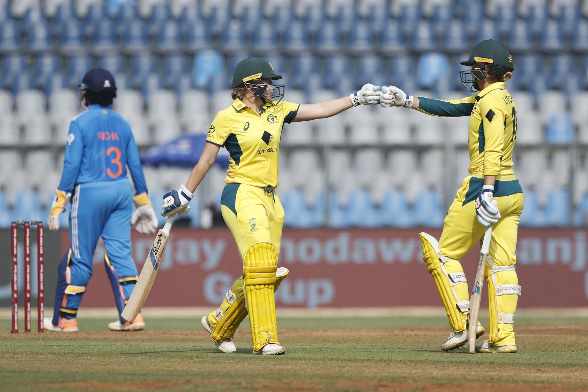 Phoebe Litchfield (right) and Alyssa Healy added 189 runs for the opening wicket. [P/C: AP]