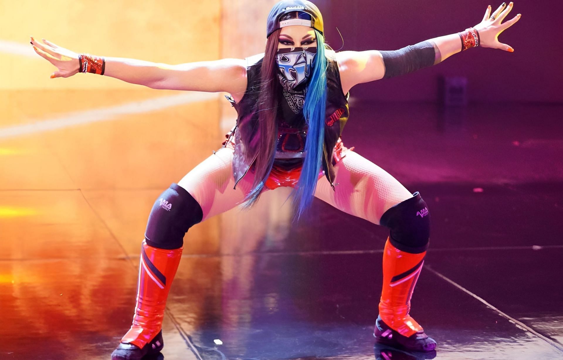 Mia Yim aka Michin is a member of LWO