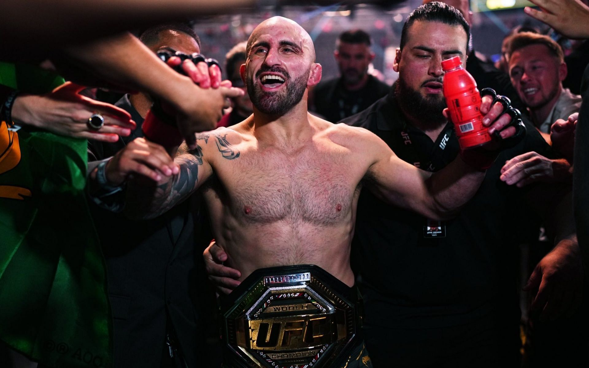 Is Alexander Volkanovski the GOAT at featherweight?