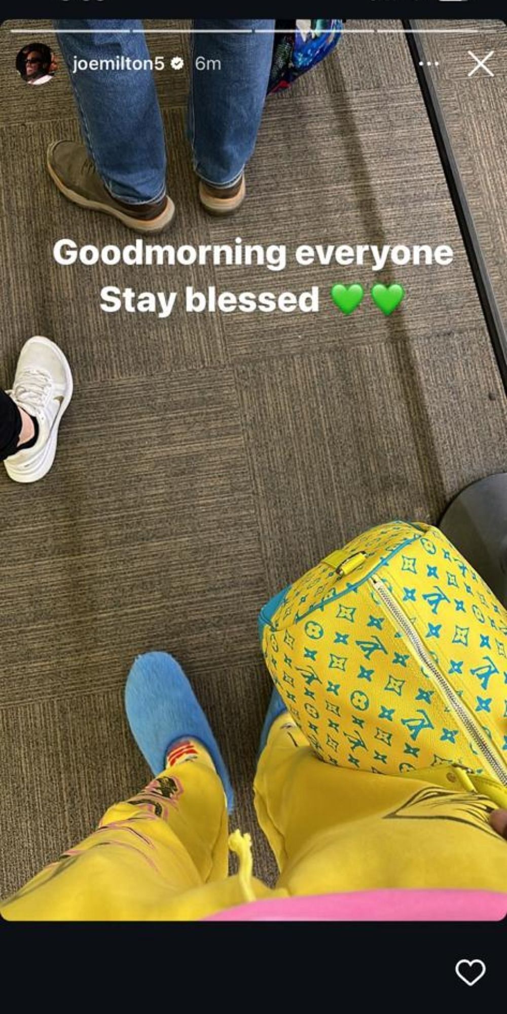 Joe Milton features his Louis Vuitton bag in his Instagram story.
