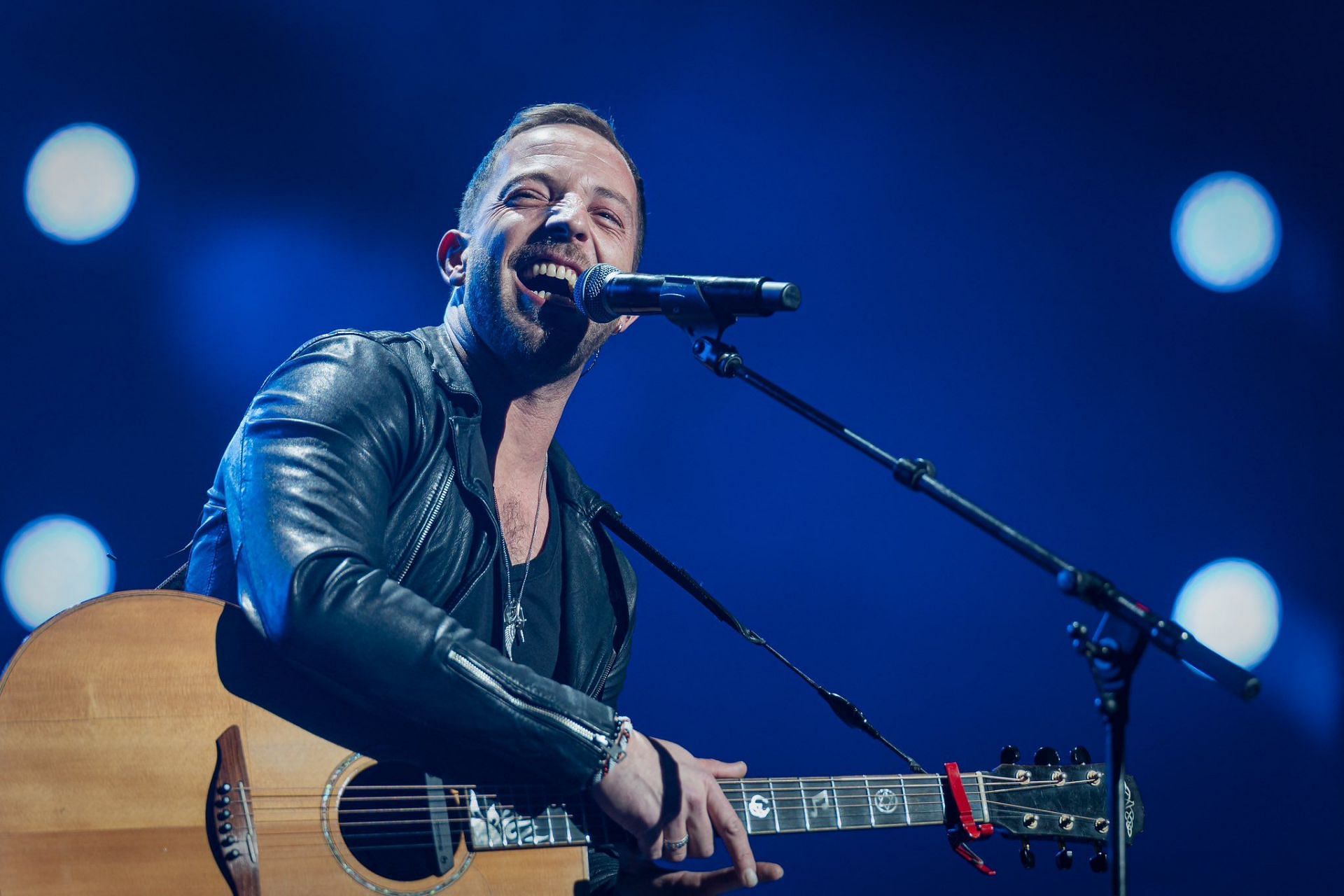 James Morrison at the Night of the Proms (Image from Twitter/@JamesMorrisonOK)