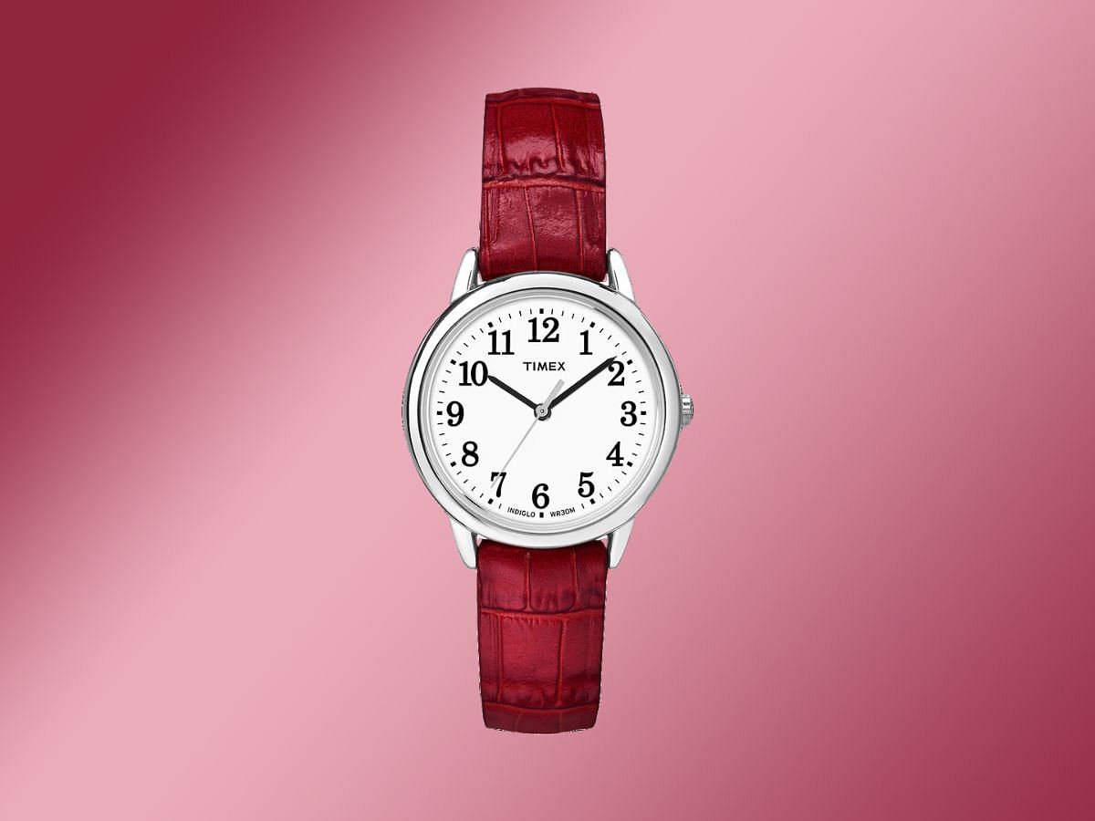 The 30 mm strap watch (Image via Timex)