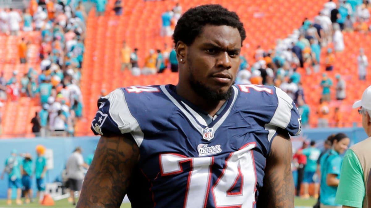 DT Dominique Easley with the Patriots