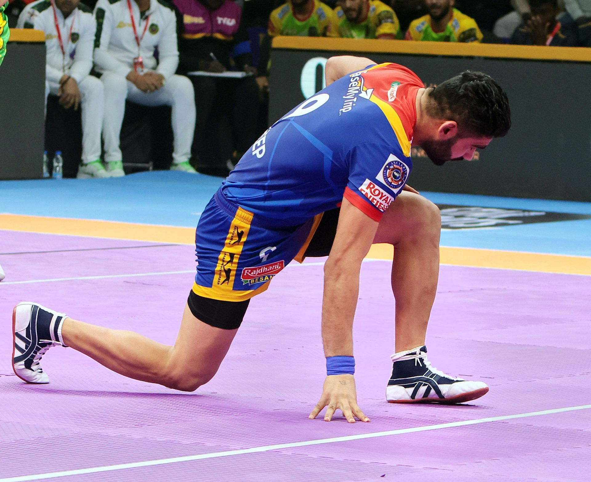 Pardeep Narwal in action (Credits: PKL)