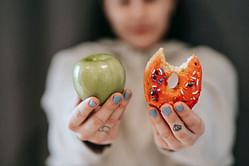 10% girls worldwide use weight loss pills, study claims