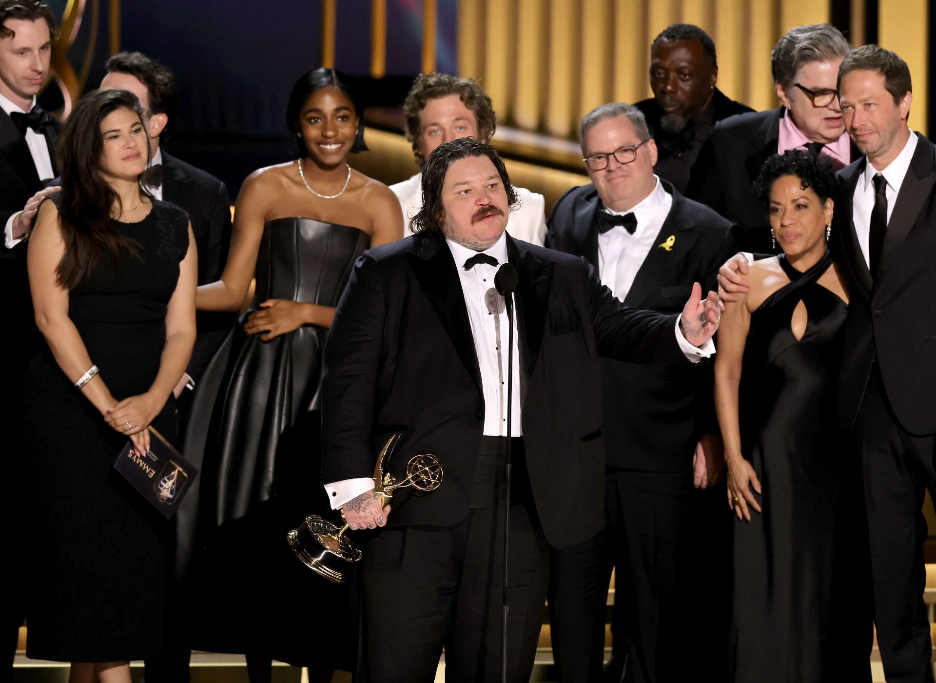 The cast and crew of The Bear at the 75th Primetime Emmy Awards (Image via Getty Images)